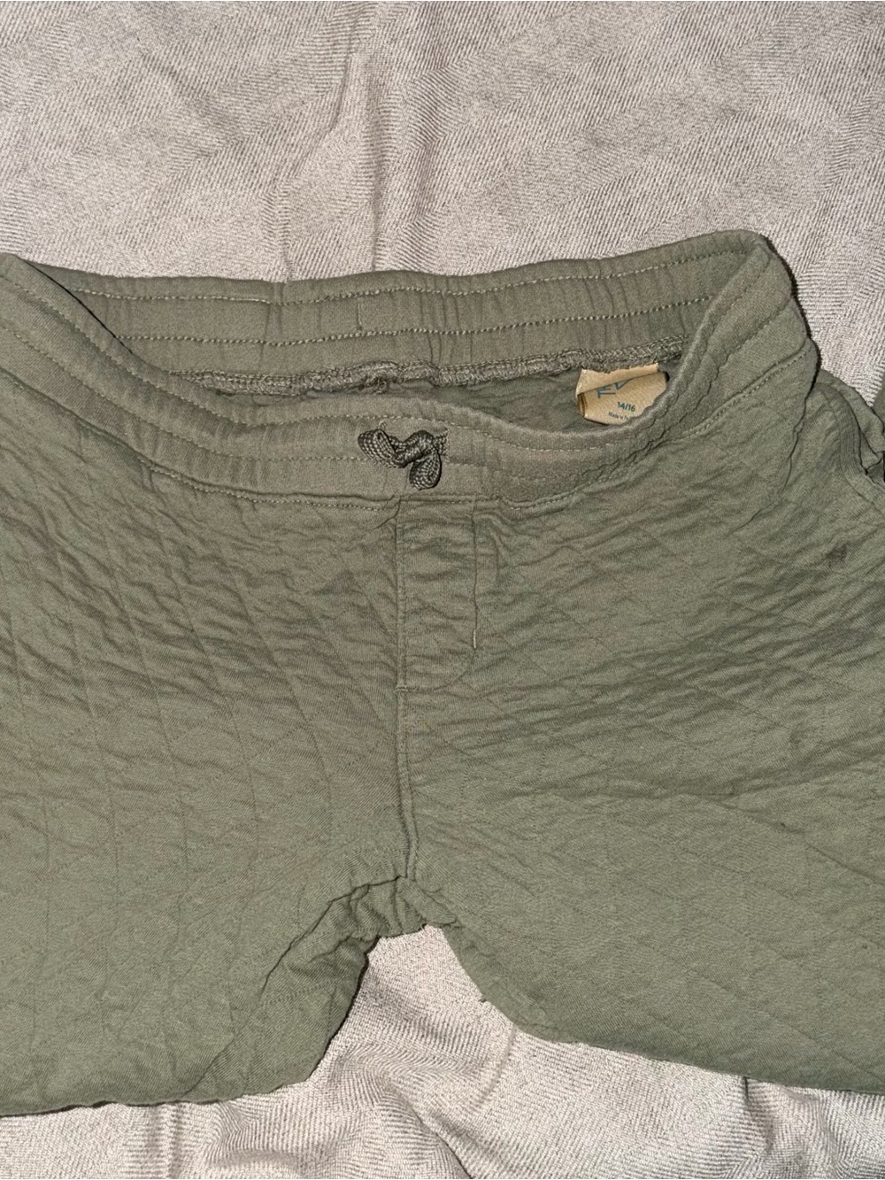 Boys 14/16 Olive Green Quilted Sweatpants